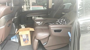 <span class=keywords><strong>Mercedes</strong></span>-Benz V-Class V300l 2024 2.0T +48V Hybride Léger Peinture d'Origine Port de Tianjin Voiture d'Exportation d'<span class=keywords><strong>Occasion</strong></span> - Product Image 4