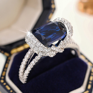 Anello con Fiocco in Gemma Blu per Donne, Elegante Gioiello da Dito per Occasioni Formali - Product Image 5