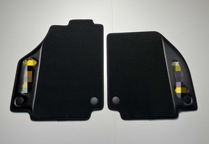 Tapis de sol en nylon personnalisés avec couleur et emblème pour Ferrari F8 Tributo Spider, tapis de voiture épaissis pour supercar - Product Image 5
