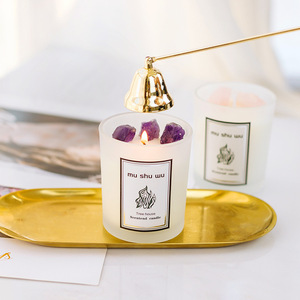 Bougies avec cristal <span class=keywords><strong>et</strong></span> pierres de guérison Bougies parfumées pour la méditation Coffret cadeau pour femmes Vente en gros - Product Image 6