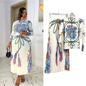 Ensemble plissé 2 pièces style Miyake personnalisé pour <span class=keywords><strong>femme</strong></span>, haut à manches longues et jupe imprimé floral élégant, tenue de fabricant - Product Image 2