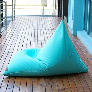 Personnaliser Resort Hôtel <span class=keywords><strong>Piscine</strong></span> Camping Triangle Paresseux Pouf Sofa Ensemble Premium Imperméable Extérieur Tissu Pouf Pouf <span class=keywords><strong>Coussin</strong></span> - Product Image 3