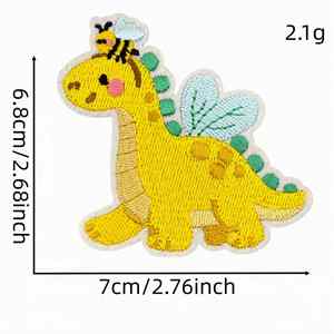 Patchs personnalisés en tissu sergé écologique brodés de dinosaures mignons à thermocoller pour chapeaux - Product Image 4