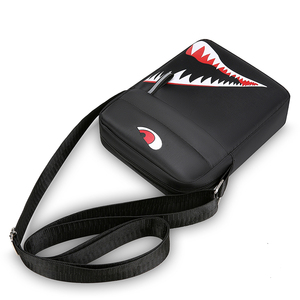 <span class=keywords><strong>Sac</strong></span> <span class=keywords><strong>bandoulière</strong></span> de luxe <span class=keywords><strong>antivol</strong></span> pour homme, personnalisé, haute qualité, mode, sport, logo, portable, pour affaires - Product Image 2