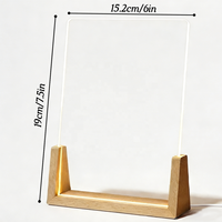Lampe en acrylique personnalisée avec photo et base en bois de hêtre - Design personnalisé, cadeau idéal pour les enfants, la famille et les meilleurs amis