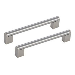Poignées de porte de <span class=keywords><strong>tiroir</strong></span> d'armoires de cuisine en acier inoxydable zinc métal carré moderne de haute qualité pour armoire commode chambre salle de bain - Product Image 1