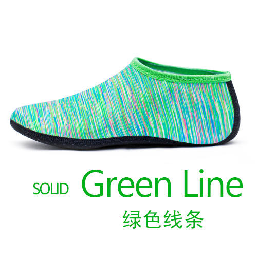 สีเขียว