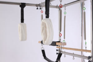 Équilibreur de studio de fitness Lit surélevé Équipement d'entraînement de yoga Pilates Reformer Cadillac - Product Image 5