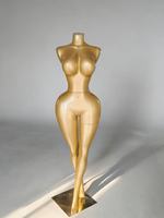 Mannequin Femme Courbe Corps Entier BBL pour Boutique, Mannequin Doré Taille Fine Hanches Larges