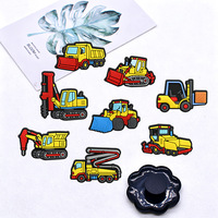 Breloques en caoutchouc souple PVC pour enfants, thème camions de chantier, pour DIY, épingles de chaussures, ornements et accessoires pour véhicules d'ingénierie