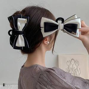 Ai <span class=keywords><strong>Tong</strong></span> FJ-865 13cm Grandes pinces à cheveux papillon parfumées pour femmes, mode, fête de l'indépendance, accessoires pour cheveux <span class=keywords><strong>en</strong></span> <span class=keywords><strong>tissu</strong></span> - Product Image 2