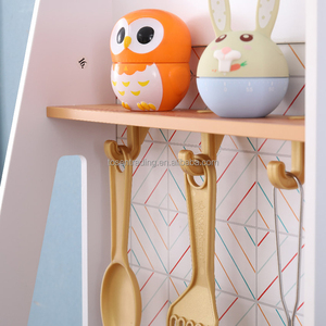 Meilleures ventes : Ensemble de cuisine en bois pour enfants, jeu d'imitation, avec machine à glaçons, évier, robinet et brûleurs - Product Image 5