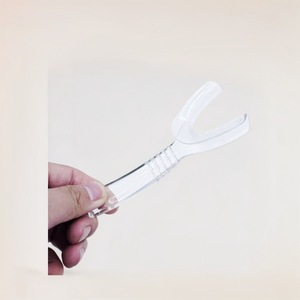 Supports cross-border Korean-style dental mouth openers, disposable dental supplies, transparent <b>plastic</b> <b>hook</b> mouth openers. - Product Image 3