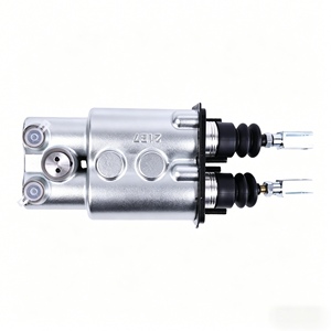 Vanne de commande de frein 87714038 pour <span class=keywords><strong>Case</strong></span> 580ST 590ST 695ST / Chargeuse-pelleteuse New Holland, ensemble maître-cylindre de frein - Product Image 1
