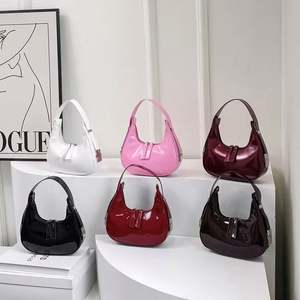 Bolso de Hombro de Nailon con una Sola Correa, Acolchado, con Diseño de Media Luna, Personalizable con Logotipo, para Viajes al Aire Libre, Regalo - Product Image 1