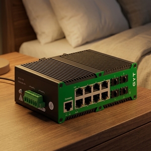 <span class=keywords><strong>Switch</strong></span> <span class=keywords><strong>Industriale</strong></span> Gestito PoE di Livello Firewall con 12 Porte Gigabit RJ45 e 4 Porte SFP, L2 SNMP IGMP Snooping VLAN, Disponibile - Product Image 1