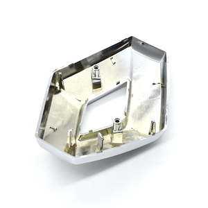 Cetakan Injeksi Plastik untuk Suku Cadang Otomotif Plastik LOGO Mobil Pa66 dengan Pelapisan Elektroplating Kustom dari Cina - Product Image 3