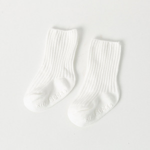 Chaussettes antidérapantes en coton tricoté pour bébé de <span class=keywords><strong>0</strong></span> à <span class=keywords><strong>3</strong></span> <span class=keywords><strong>mois</strong></span>, hiver 2023, Espagne, pour garçon et fille - Product Image 5