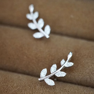 Orecchini a forma di foglia placcati in argento tono oro bianco con strass di cristallo marquise per le donne, gioielli romantici alla moda per feste - Product Image 6