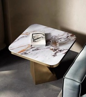 Table de luxe en marbre carré moderne contemporain en acier inoxydable noir et or, canapé d'angle, Table d'appoint