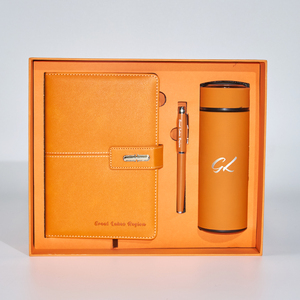 Ensemble de cadeaux d'affaires de luxe avec logo personnalisé, design moderne, gourde isotherme en acier inoxydable et carnet, tasse cadeau isotherme - Product Image 4