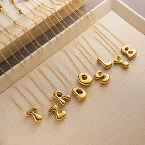 Collier tendance en acier inoxydable ZGBROTHERS avec pendentif lettre et design alphabet bulle pour femme, à porter au quotidien - Product Image 1
