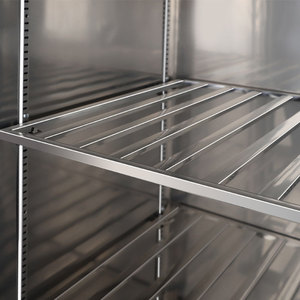 <span class=keywords><strong>Congélateur</strong></span> à porte <span class=keywords><strong>en</strong></span> verre commercial Armoire à bière à la mode supérieure Affichage réfrigéré de supermarché Réfrigérer sur le dessus et congeler <span class=keywords><strong>en</strong></span> <span class=keywords><strong>bas</strong></span> - Product Image 6