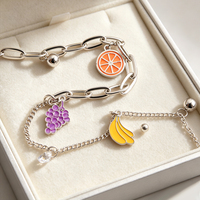 Schattig fruit armbandje van roestvrij staal met druiven, bananen en sinaasappel bedels, groothandel dames armband voor cadeau