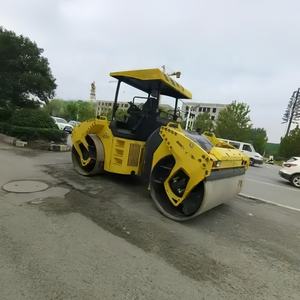 Rodillo Vibratorio BOMAG Usado de Doble Tambor con Motor Diésel y Bomba, Compactador de Carreteras Pequeño - Product Image 2