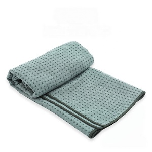 Toalla y Tapete de Yoga Antideslizante CZFIT con Puntos de Silicona, Microfibra Absorbente de Sudor, 183/185 cm de Largo, para Entrenamiento de Yoga Avanzado - Product Image 6