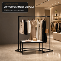 Présentoir Commercial pour Vêtements avec Base Courbe et Barre de Suspension pour Magasins de Vêtements, Boutiques Éphémères et Showrooms