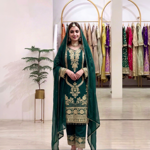 Ensemble Anarkali en soie vert émeraude brodé et gaufré avec dupatta pour femme, tenue de mariage traditionnelle style Inde Pakistan - Product Image 1