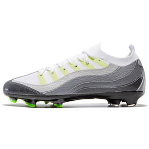 Chaussures de football à crampons longs antidérapantes pour hommes et femmes, chaussures de sport résistantes à l'usure, chaussures de football d'entraînement pour terrain en herbe, crampons de football d'extérieur - Product Image 6