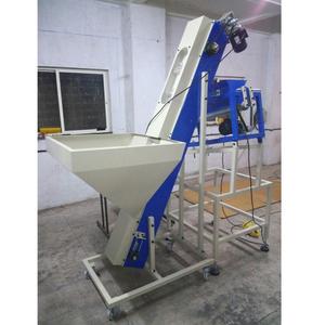 Tolva de preformas de gran capacidad y dispositivo de carga automática de la mejor calidad para máquina sopladora de botellas PET, disponible a buen precio - Product Image 6