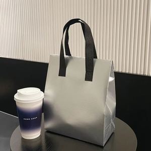 Sac isotherme gris argenté non tissé pour emballage alimentaire, garde au chaud et au froid, livraison réutilisable, pochette thermique portable - Product Image 6