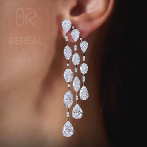 Pendientes de Diamantes Cultivados en Laboratorio Vvs de Nuevo Diseño, Pendientes de Araña de Plata 925 con Diamantes IGI Personalizados para Mujer, Joyería Fina - Product Image 1