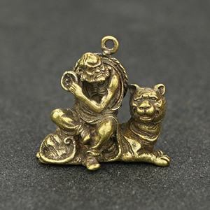 Groothandel Aangepaste Antiek Brons Achttien Arhats Bronzen Standbeeld Oude Boeddha Ambachtelijke Collectie Desktop Ornamenten - Product Image 5