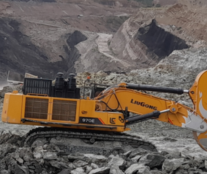 Concessionnaire agréé d'usine LIUGONG CLG970E, excavatrice lourde de 70 tonnes, excavatrice hydraulique sur chenilles de 70 tonnes pour l'exploitation minière - Product Image 1