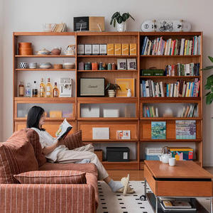 Librería de Pared Completa de Madera Sólida con Escritorio Integrado y Puertas de Vidrio, Mueble Multifuncional para Almacenamiento en Sala de Estar - Product Image 3