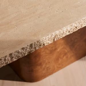 เฟอร์นิเจอร์ห้องรับประทานอาหารสมัยใหม่ ฐานไม้วีเนียร์ลายไม้ธรรมชาติ พร้อมท็อปหินทราเวอร์ทีนธรรมชาติสำหรับโต๊ะห้องนั่งเล่น - Product Image 3