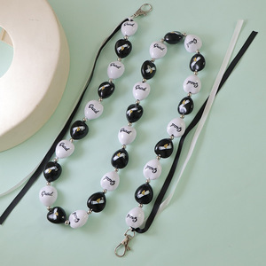 โซ่คล้องกางเกงอะคริลิคประดับลูกปัด ริบบิ้นสีดำขาว สำหรับงานรับปริญญา สไตล์ฮิปฮอป โซ่คาดเอวแบบห่วงเดี่ยว รูปทรงลูกบอล - Product Image 4