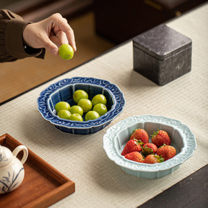 Chinese Style <b>Ceramic</b> Dessert <b>Plate</b> With Lid Flower Shape For Tea Snacks Household Use - Product Image 2