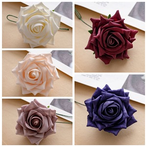 Fleurs artificielles CallaFloral, roses, à tige unique, rose-âpre, violet, rouge bordeaux, blanc laiteux, violet foncé, champagne, en plastique, pour mariage - Product Image 3