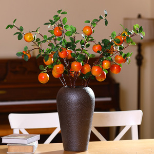 Plante artificielle en forme de branche de pomme dans un vase pour la décoration de la maison et les accessoires de photographie - Product Image 4