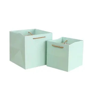 Custom paper gift bag for wedding dresses dolls paper bags packaging