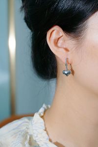 Xinfly 18K Gold Heart-shaped Earrings for Women <b>Light</b> Luxury Ins Simple and Exquisite Smooth Three-dimensional Earrings - Product Image 4