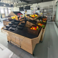 Supermarkt houten fruit- en groenteplank voor groenten en fruit
