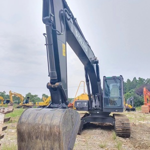 รถขุดตีนตะขาบ Volvo EC200 ของแท้ สภาพดี มือสอง - Product Image 3