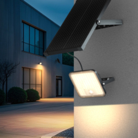 Lampu Sorot Tenaga Surya Setara 600W, Lampu Keamanan LED Luar Ruangan, 3CCT Dapat Diatur, Remote Control, IP65, Penerangan Luar Ruangan