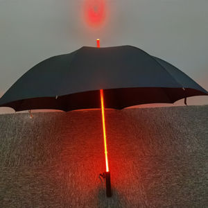 ร่ม LED แบบตรงพร้อมก้านไฟเปลี่ยนสีได้7สีด้ามจับพลาสติกควบคุมด้วยตนเอง - Product Image 1